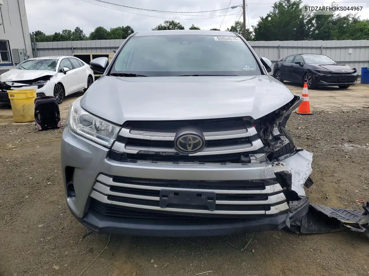 2019 Toyota Highlander Le VIN: 5TDZARFH3KS044967 Lot: 62034516