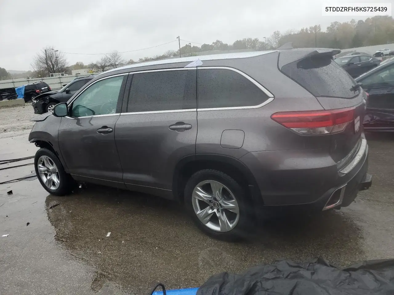 5TDDZRFH5KS725439 2019 Toyota Highlander Limited