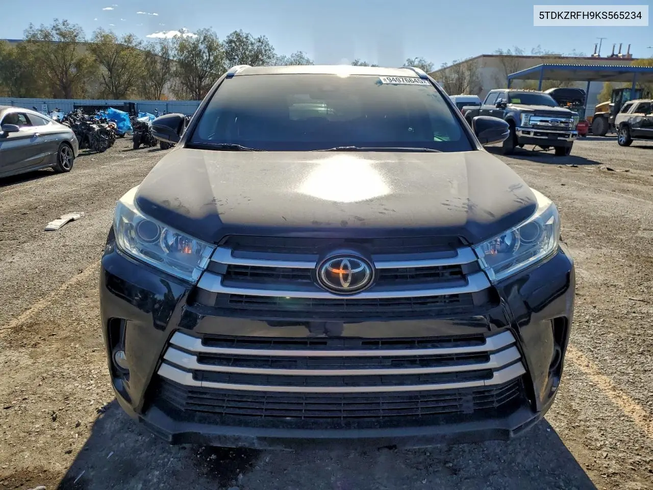 5TDKZRFH9KS565234 2019 Toyota Highlander Se