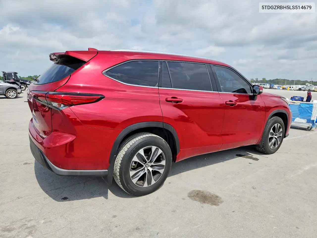 2020 Toyota Highlander Xle VIN: 5TDGZRBH5LS514679 Lot: 61882326