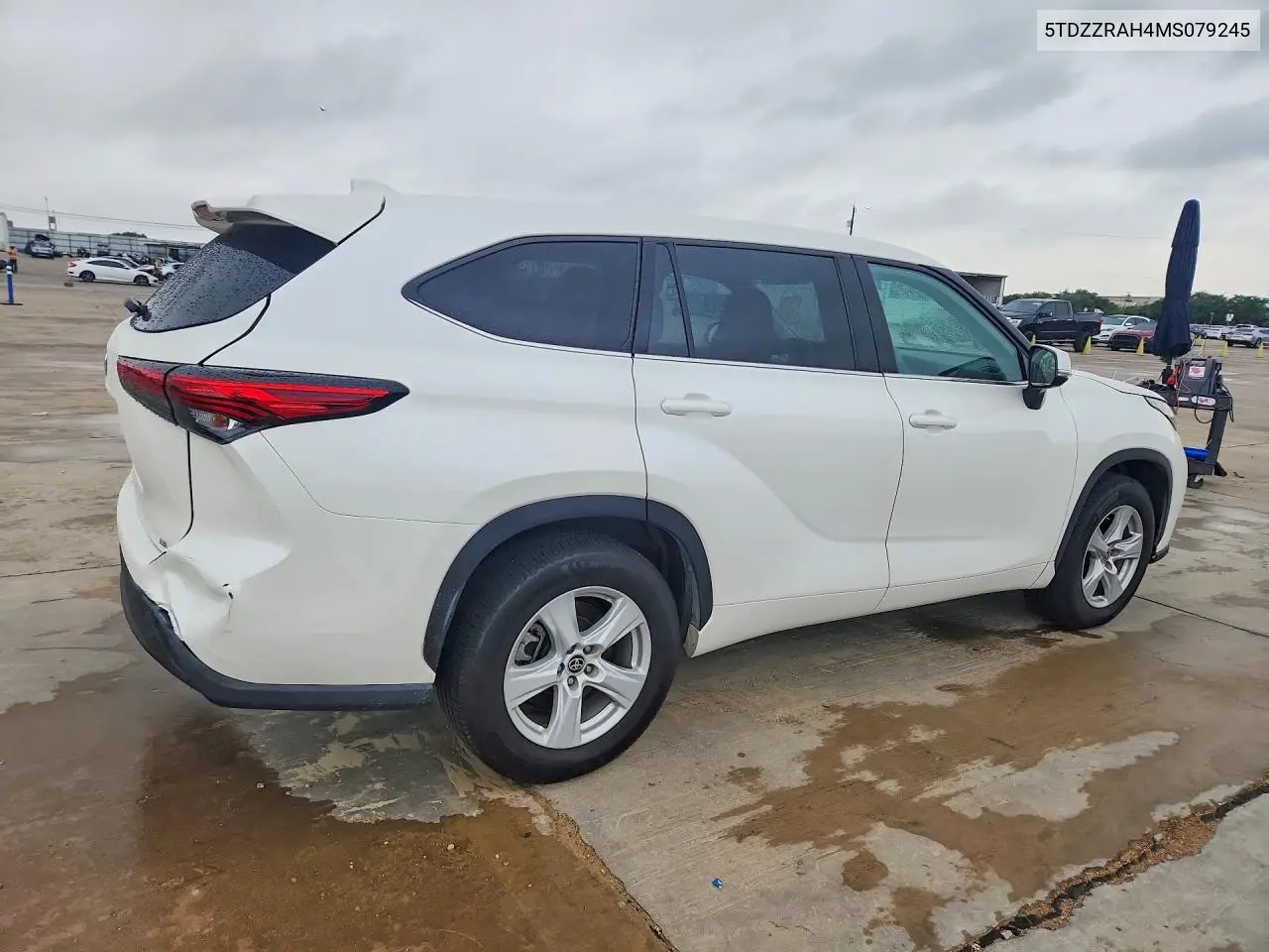 2021 Toyota Highlander Le VIN: 5TDZZRAH4MS079245 Lot: 55845156