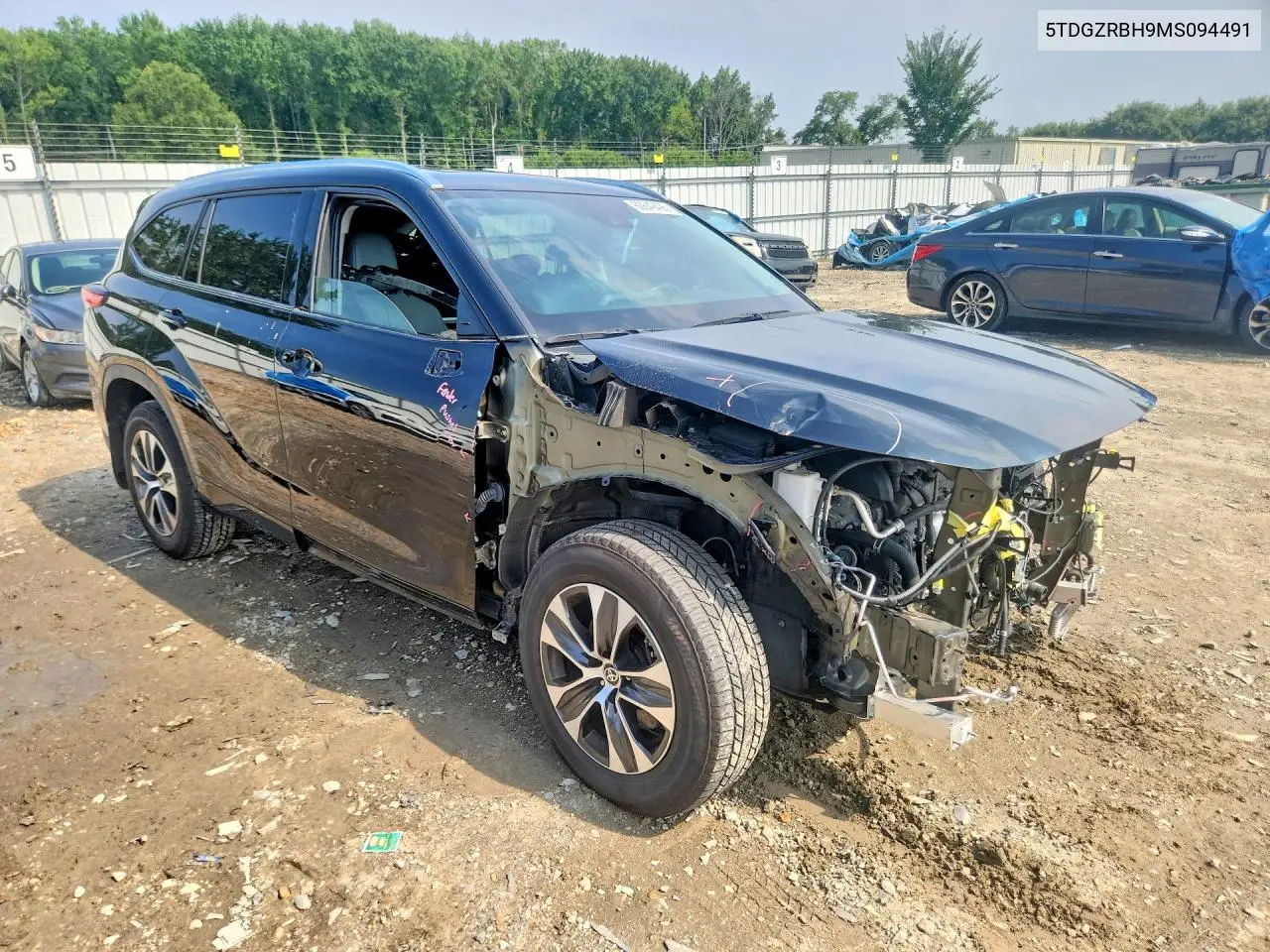 2021 Toyota Highlander Xle VIN: 5TDGZRBH9MS094491 Lot: 60649496