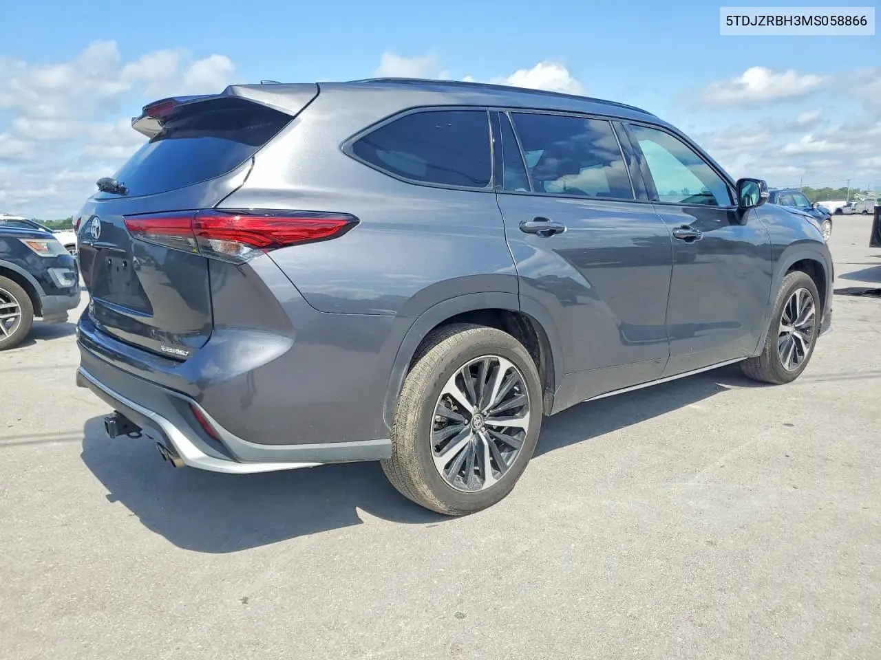 2021 Toyota Highlander Xse VIN: 5TDJZRBH3MS058866 Lot: 61744796