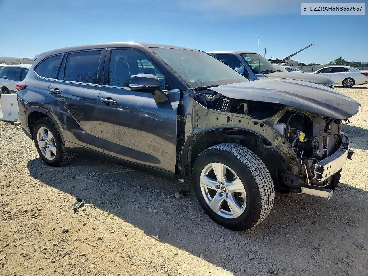 2022 Toyota Highlander Le VIN: 5TDZZRAH5NS557657 Lot: 57253526