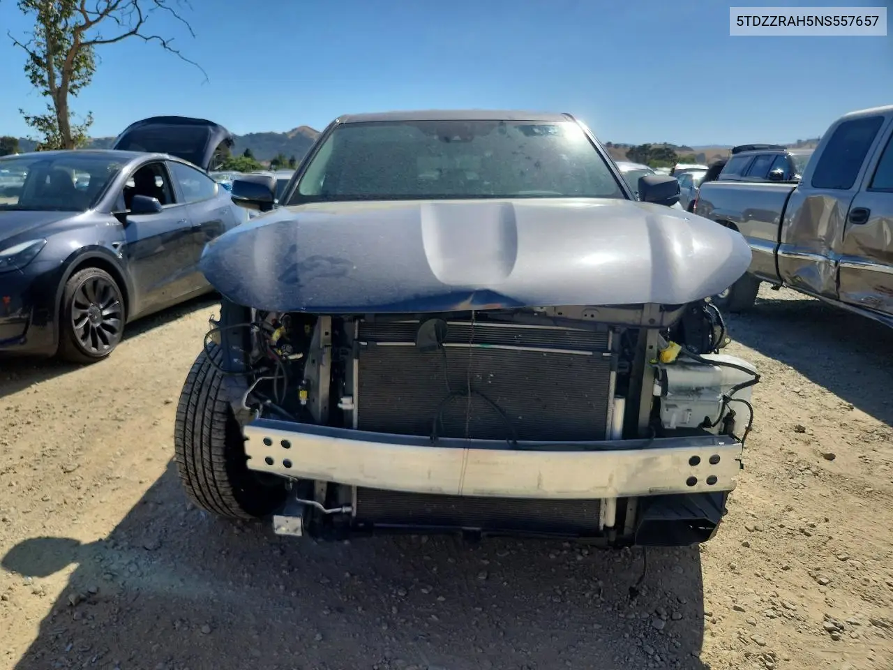 2022 Toyota Highlander Le VIN: 5TDZZRAH5NS557657 Lot: 57253526