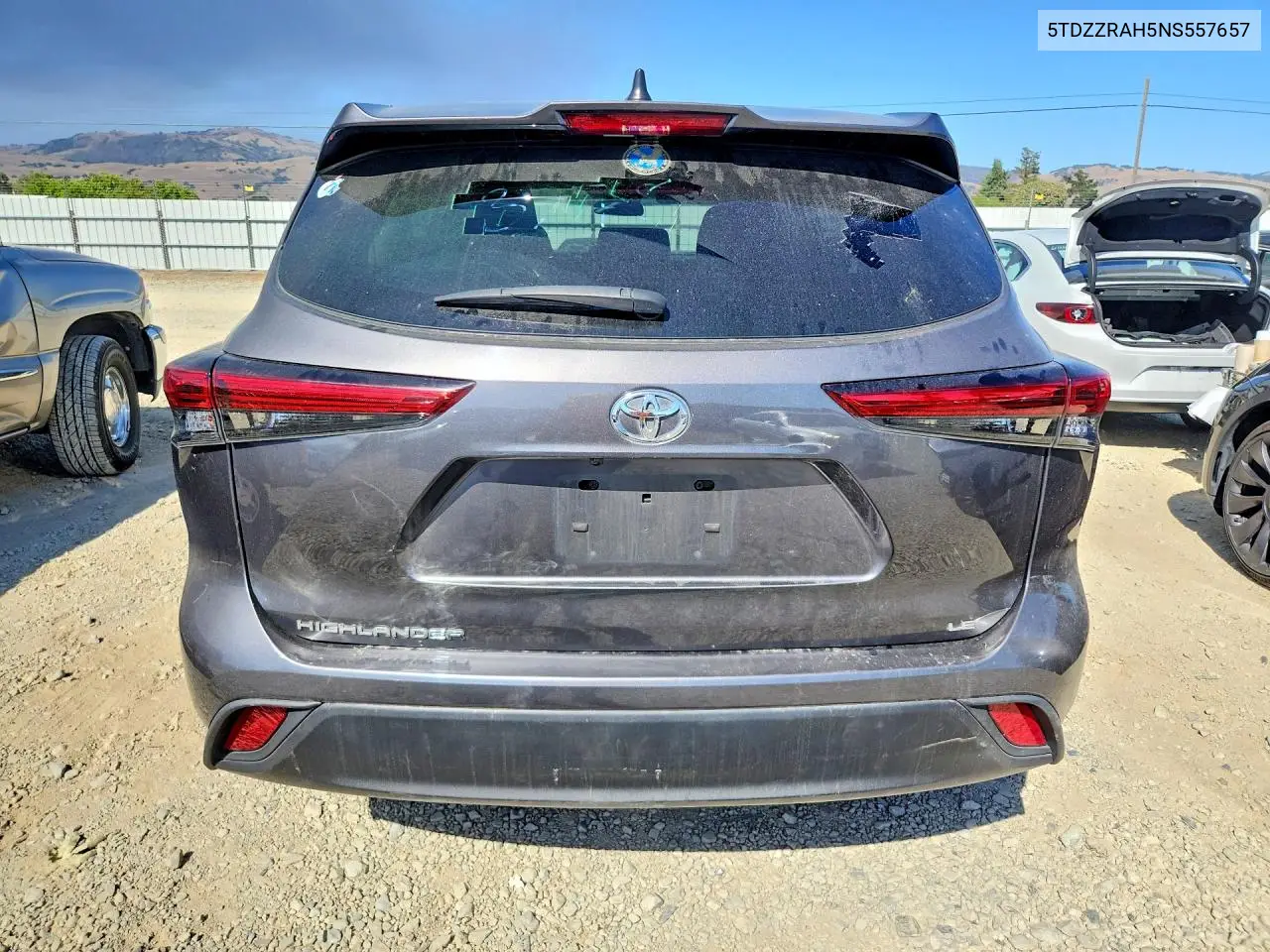 2022 Toyota Highlander Le VIN: 5TDZZRAH5NS557657 Lot: 57253526