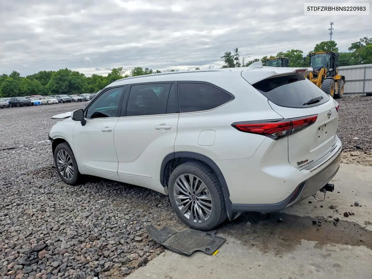 2022 Toyota Highlander Platinum VIN: 5TDFZRBH8NS220983 Lot: 58198226