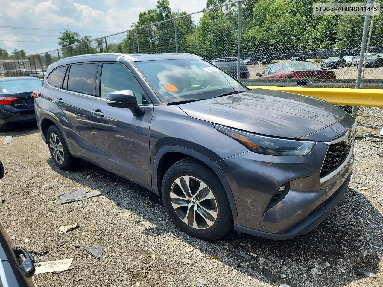 2022 Toyota Highlander Xle VIN: 5TDGZRAH8NS111445 Lot: 60663776