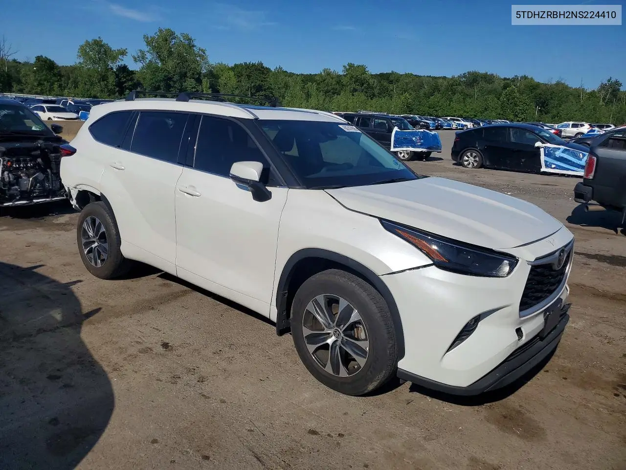 2022 Toyota Highlander Xle VIN: 5TDHZRBH2NS224410 Lot: 60747896