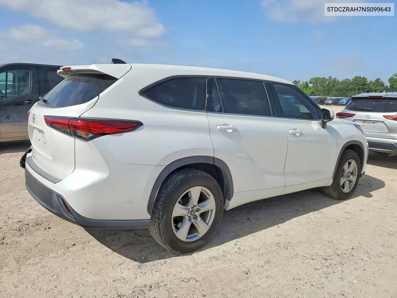 2022 Toyota Highlander L VIN: 5TDCZRAH7NS099643 Lot: 61002776