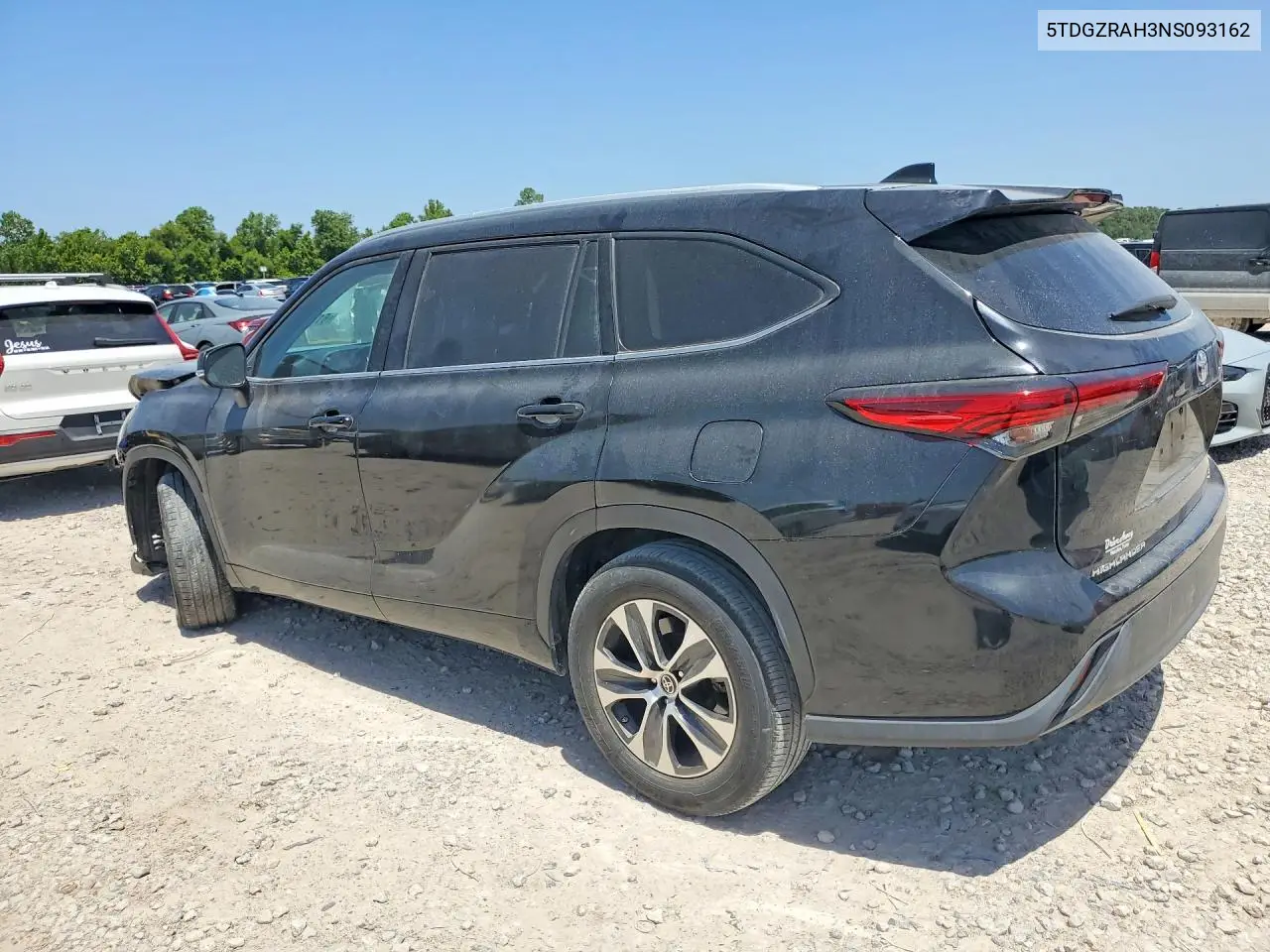 2022 Toyota Highlander Xle VIN: 5TDGZRAH3NS093162 Lot: 61714366