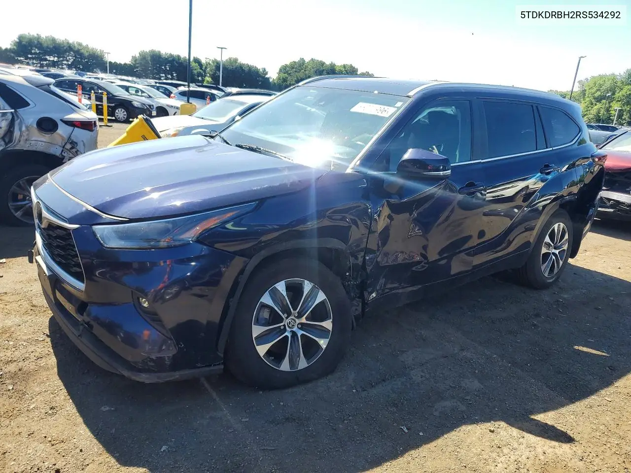 2024 Toyota Highlander Xle VIN: 5TDKDRBH2RS534292 Lot: 56070996