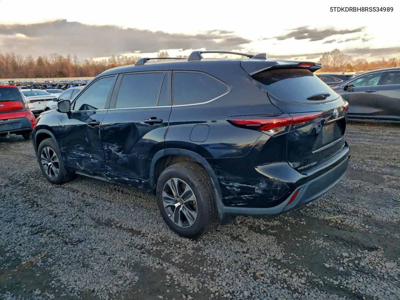5TDKDRBH8RS534989 2024 Toyota Highlander Le