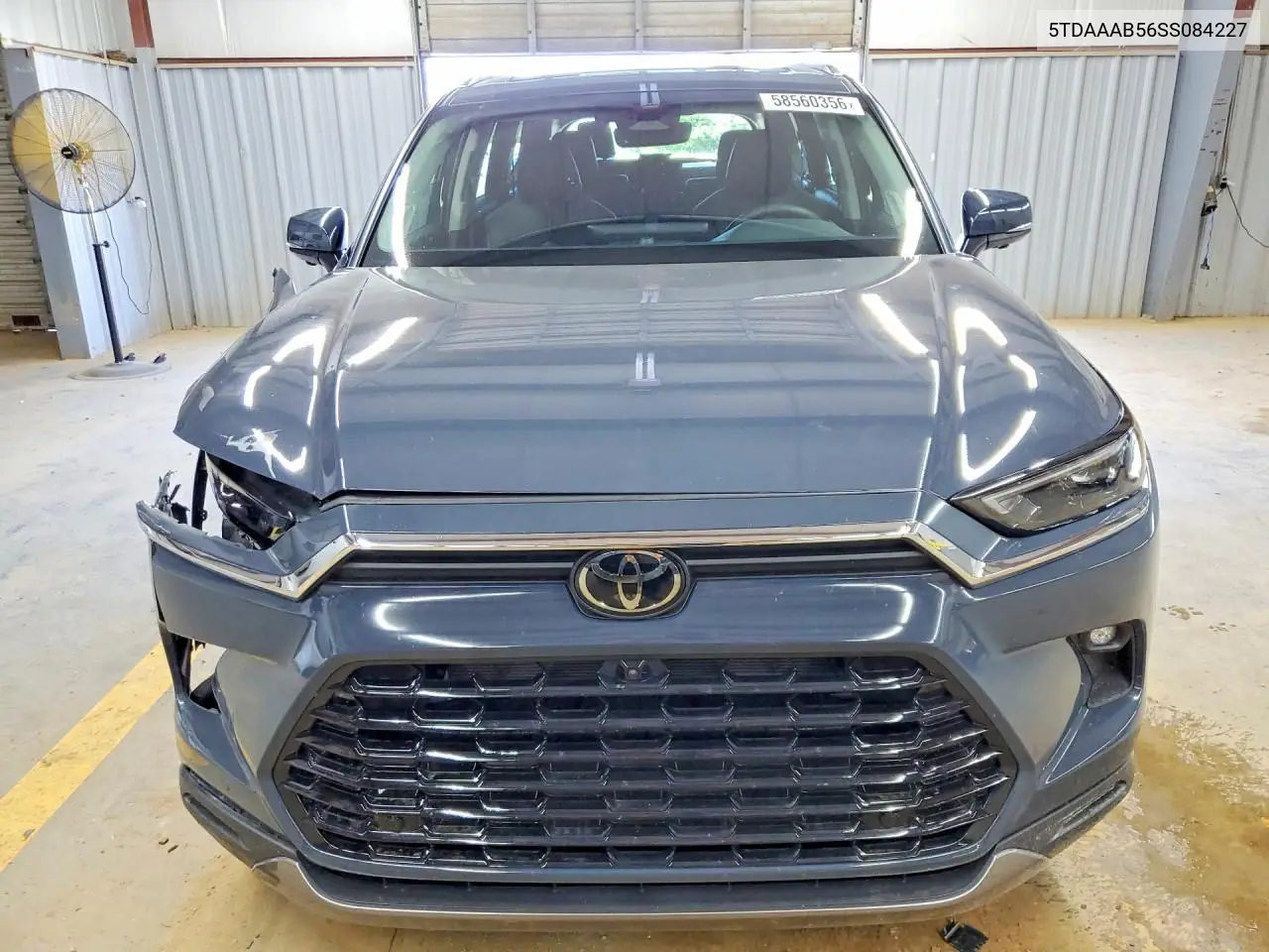 2025 Toyota Grand Highlander Limited VIN: 5TDAAAB56SS084227 Lot: 58560356
