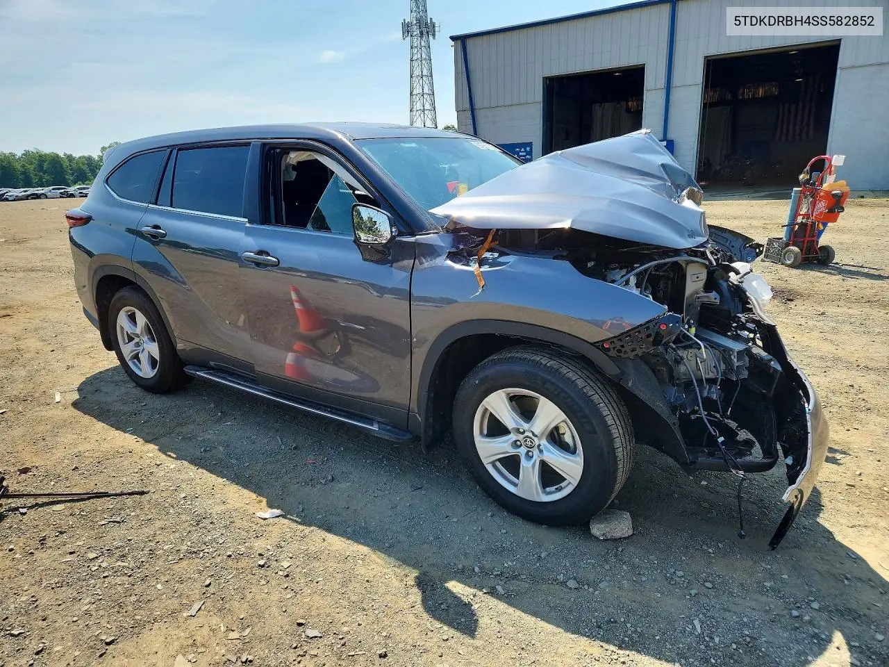2025 Toyota Highlander Le VIN: 5TDKDRBH4SS582852 Lot: 61287126