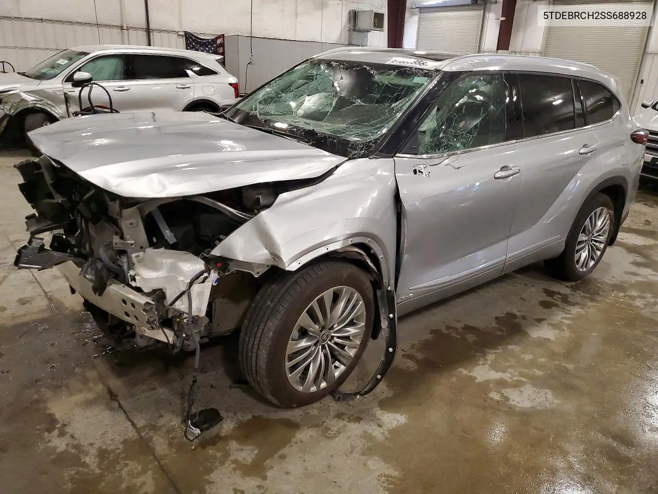 2025 Toyota Highlander Hybrid Platinum VIN: 5TDEBRCH2SS688928 Lot: 61603956