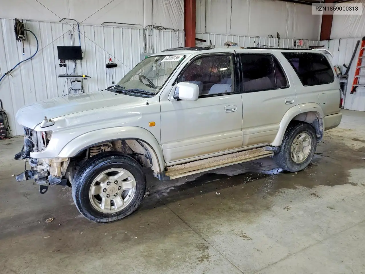 1996 Toyota Hilux VIN: RZN1859000313 Lot: 60016186