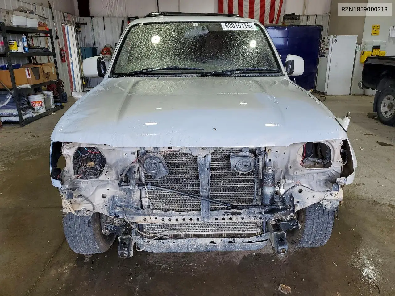 1996 Toyota Hilux VIN: RZN1859000313 Lot: 60016186