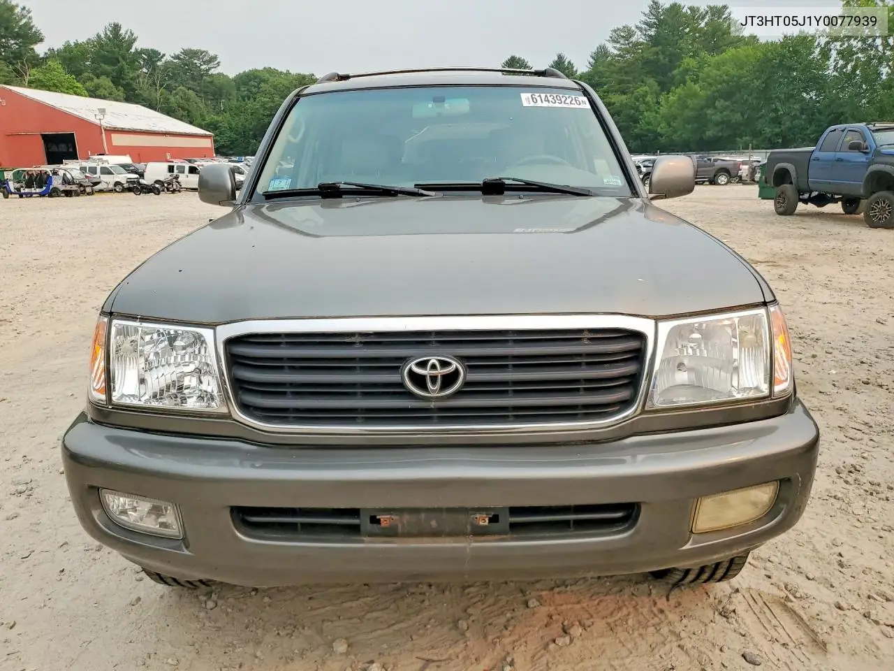 2000 Toyota Land Cruiser Base VIN: JT3HT05J1Y0077939 Lot: 61439226