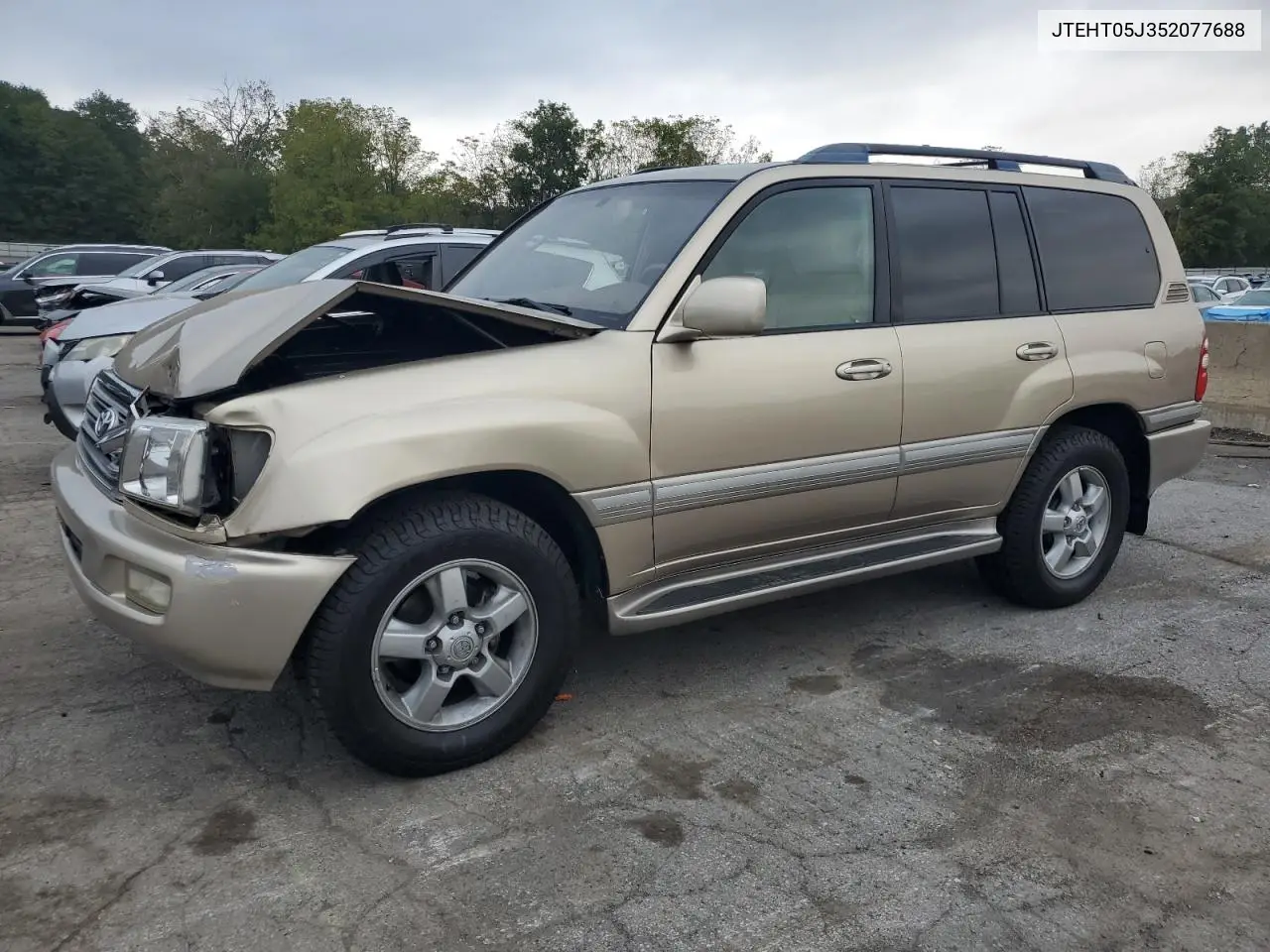 2005 Toyota Land Cruiser VIN: JTEHT05J352077688 Lot: 81108205