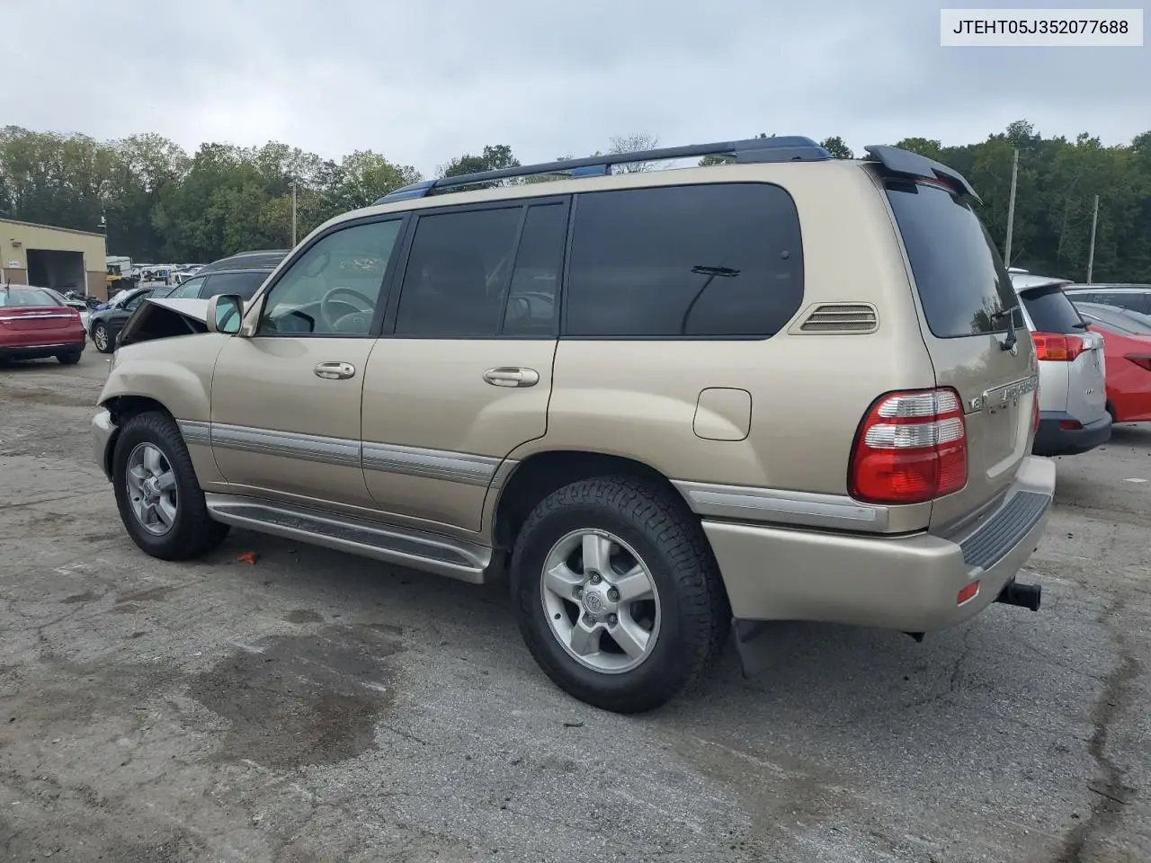 2005 Toyota Land Cruiser VIN: JTEHT05J352077688 Lot: 81108205