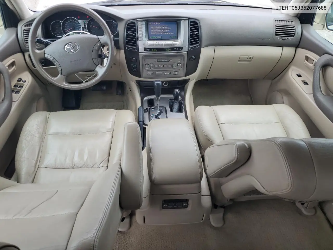 2005 Toyota Land Cruiser VIN: JTEHT05J352077688 Lot: 81108205