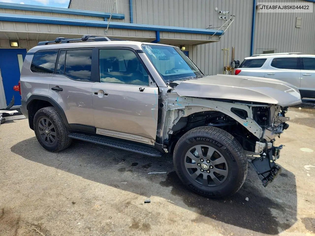 2025 Toyota Land Cruiser Base VIN: JTEABFAJ8SK044422 Lot: 61048256