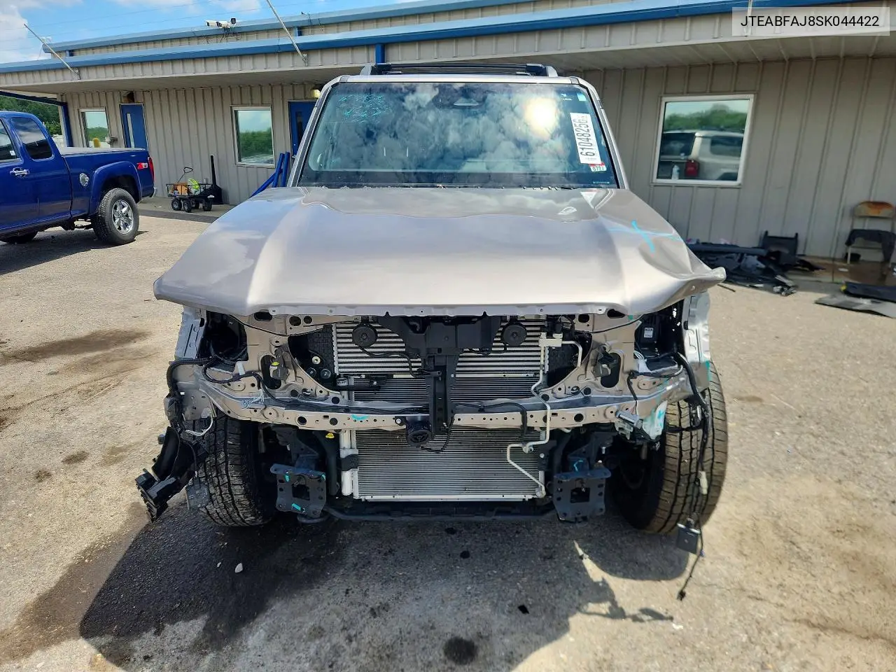 2025 Toyota Land Cruiser Base VIN: JTEABFAJ8SK044422 Lot: 61048256