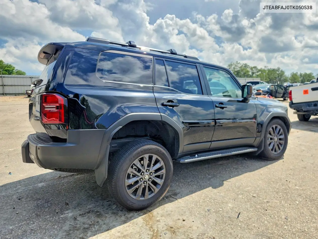 2026 Toyota Land Cruiser Base VIN: JTEABFAJ0TK050538 Lot: 55622836
