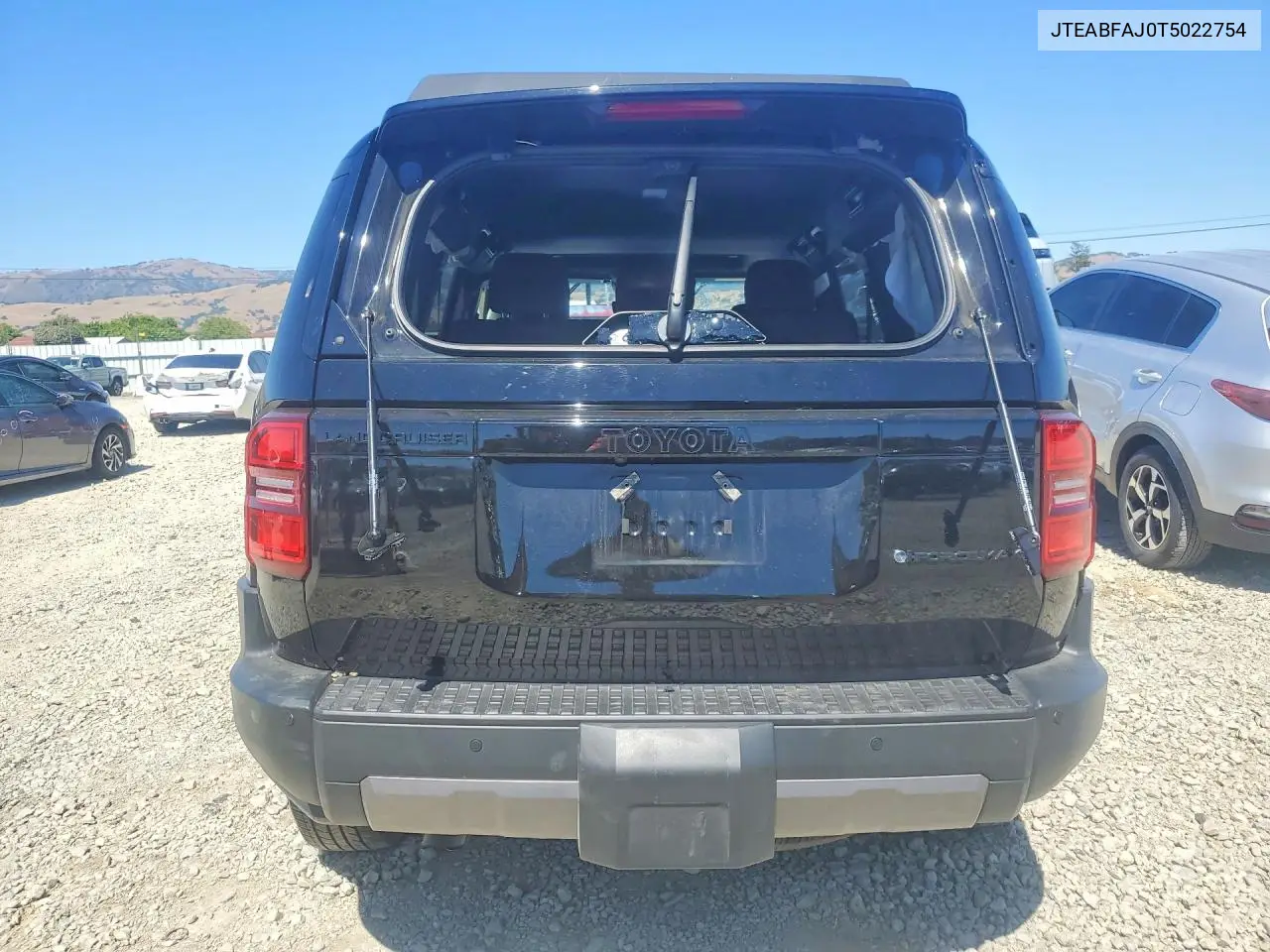 2026 Toyota Land Cruiser Base VIN: JTEABFAJ0T5022754 Lot: 56147756