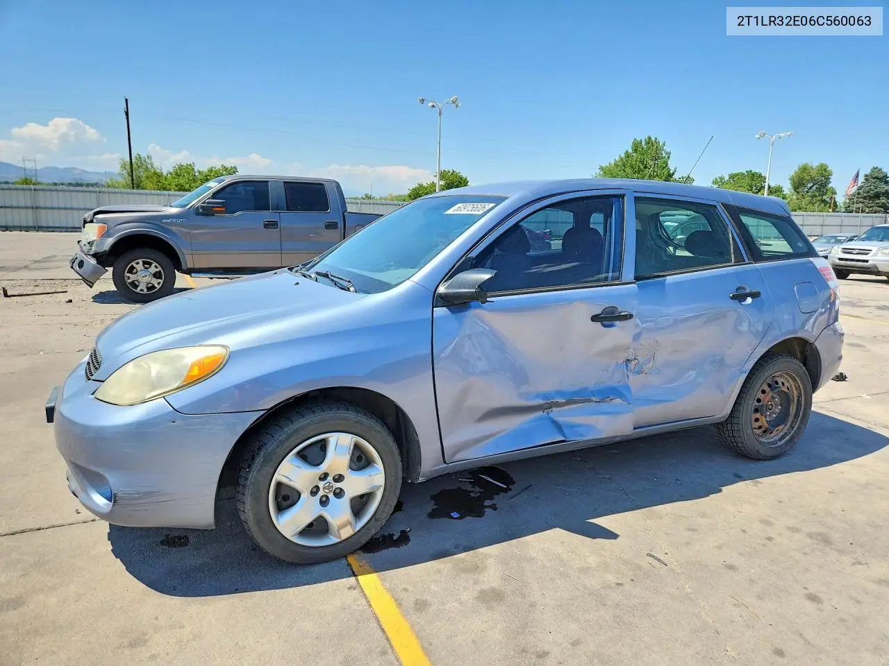 2006 Toyota Matrix Base VIN: 2T1LR32E06C560063 Lot: 60975606