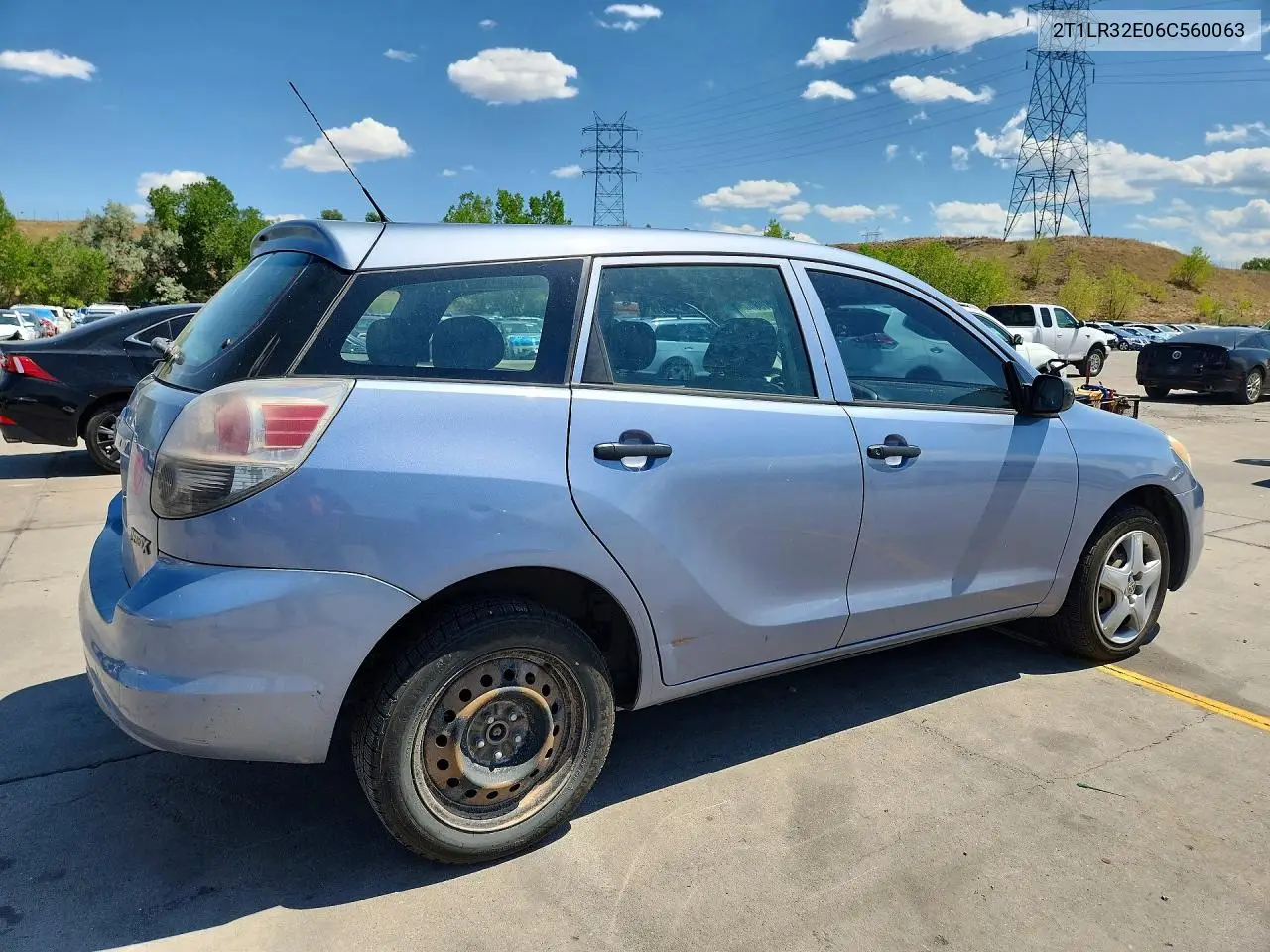 2006 Toyota Matrix Base VIN: 2T1LR32E06C560063 Lot: 60975606