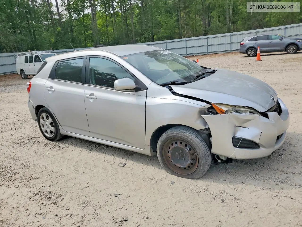 2009 Toyota Matrix Base VIN: 2T1KU40E89C061471 Lot: 56377836