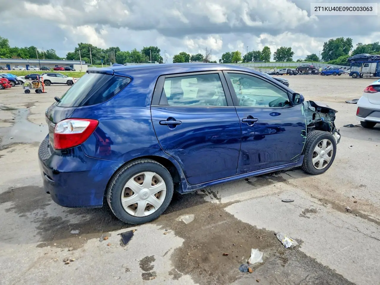 2009 Toyota Matrix Base VIN: 2T1KU40E09C003063 Lot: 56509356