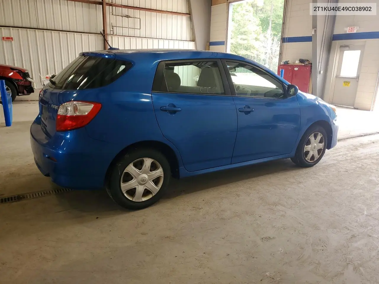 2009 Toyota Matrix Base VIN: 2T1KU40E49C038902 Lot: 61567096