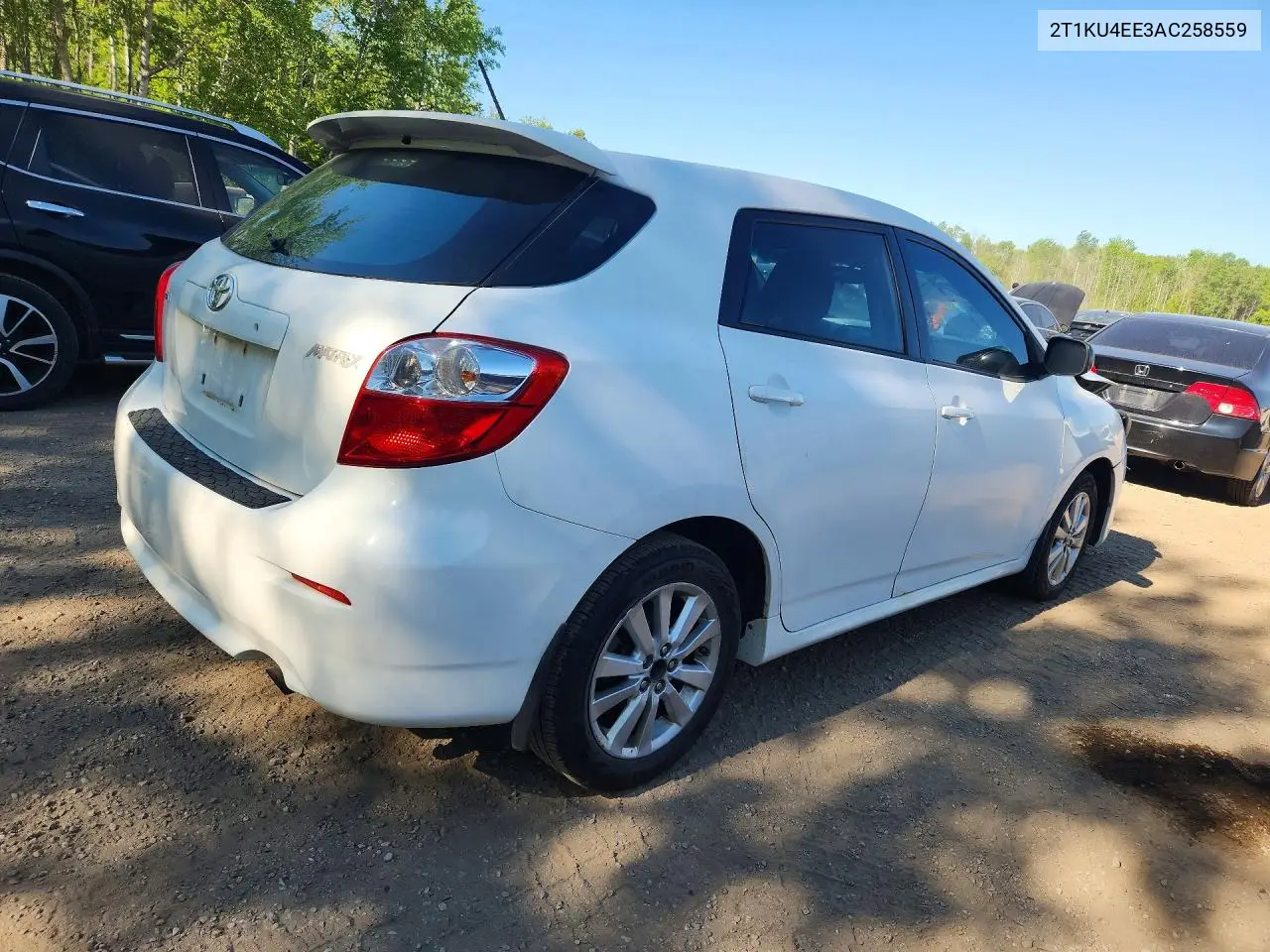 2010 Toyota Matrix Base VIN: 2T1KU4EE3AC258559 Lot: 56046316