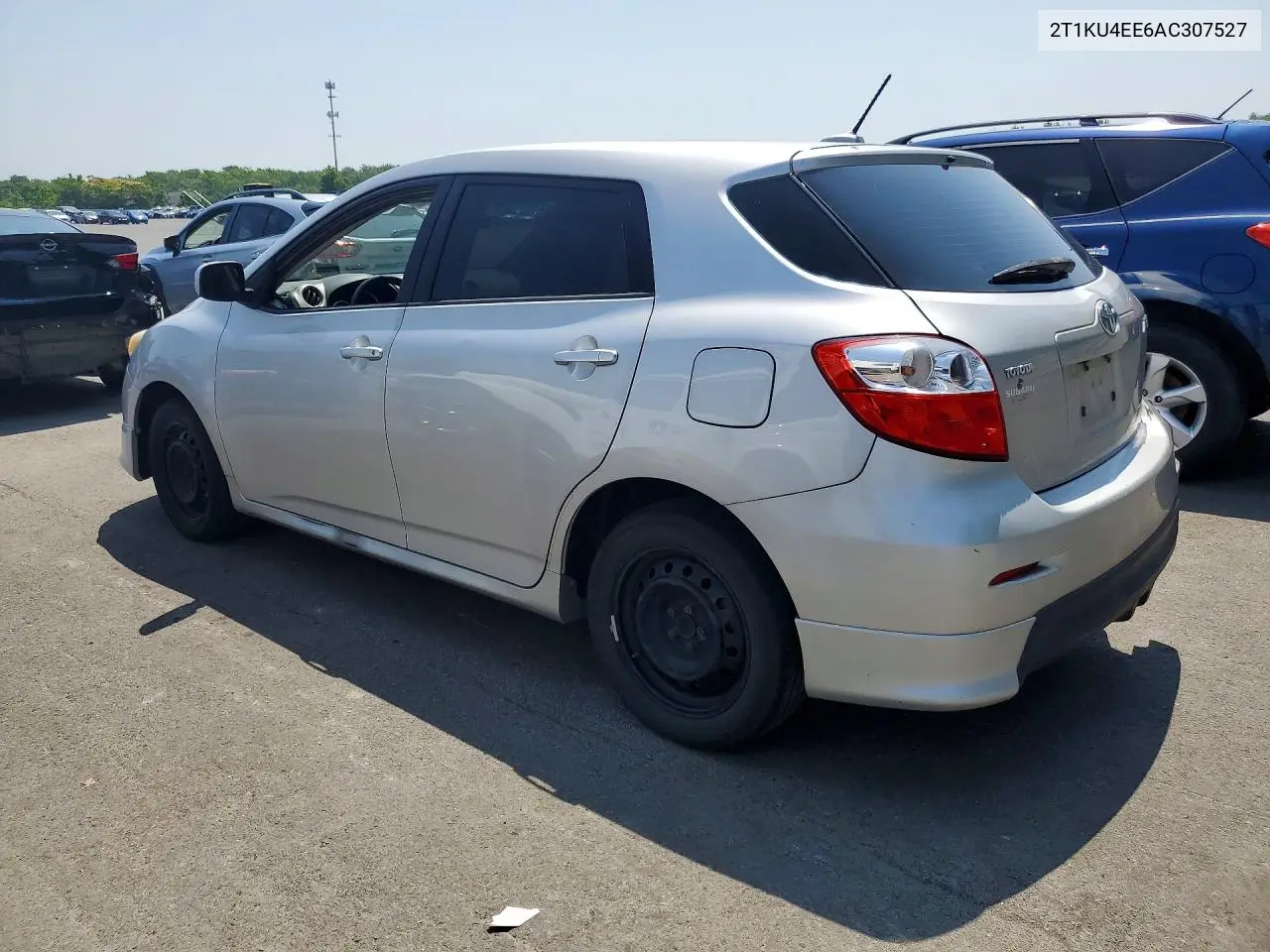 2010 Toyota Matrix Base VIN: 2T1KU4EE6AC307527 Lot: 56127666