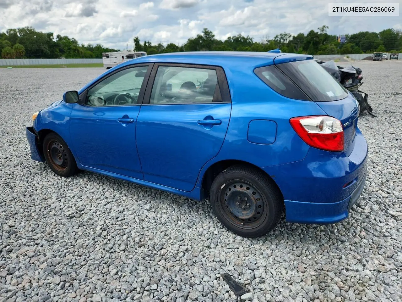 2010 Toyota Matrix Base VIN: 2T1KU4EE5AC286069 Lot: 56824796