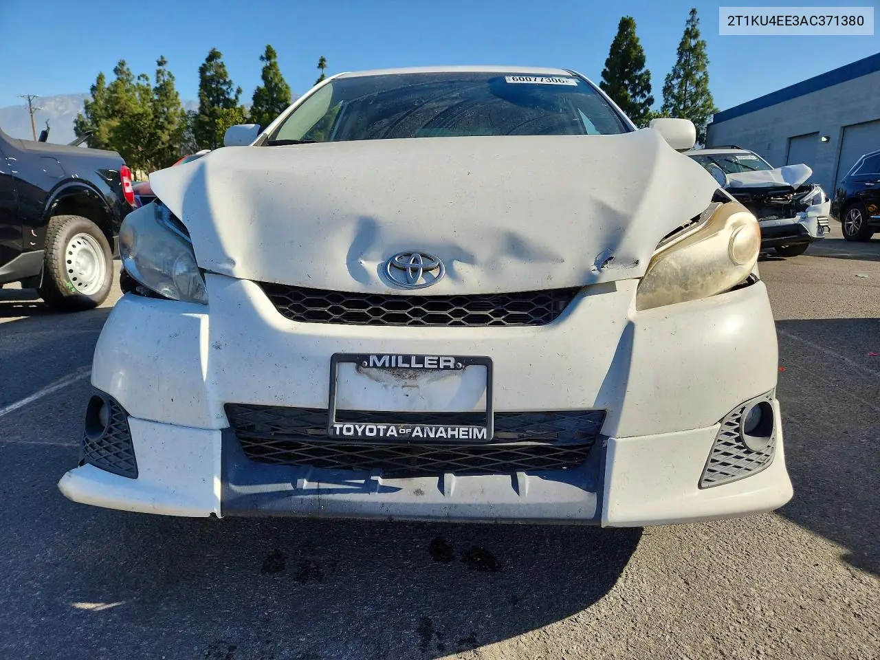 2010 Toyota Matrix Base VIN: 2T1KU4EE3AC371380 Lot: 60077306
