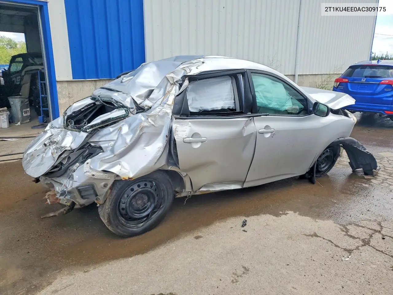 2010 Toyota Matrix Base VIN: 2T1KU4EE0AC309175 Lot: 60763576