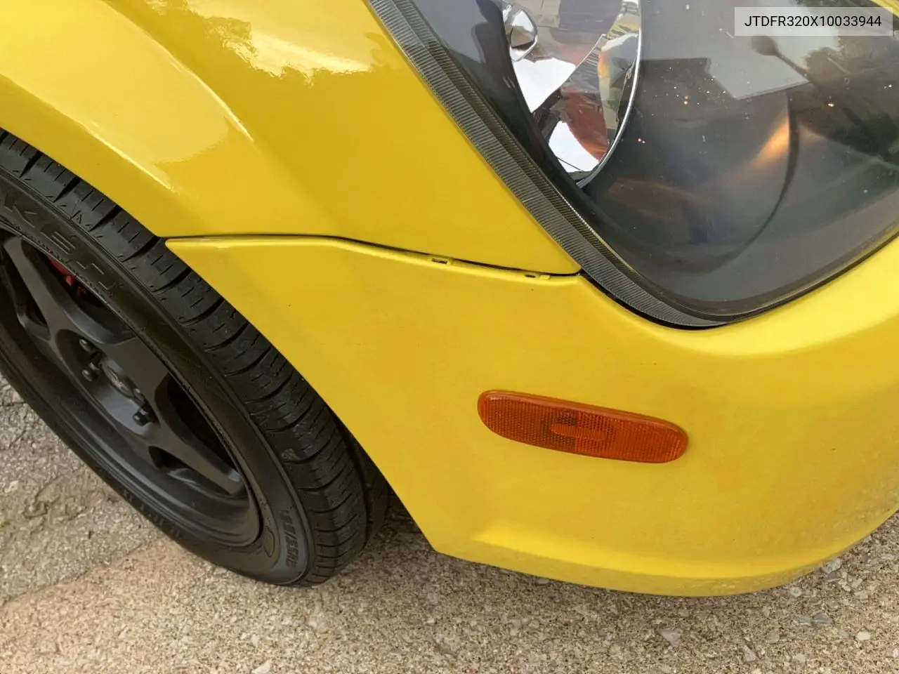 2001 Toyota Mr2 Spyder VIN: JTDFR320X10033944 Lot: 55102696