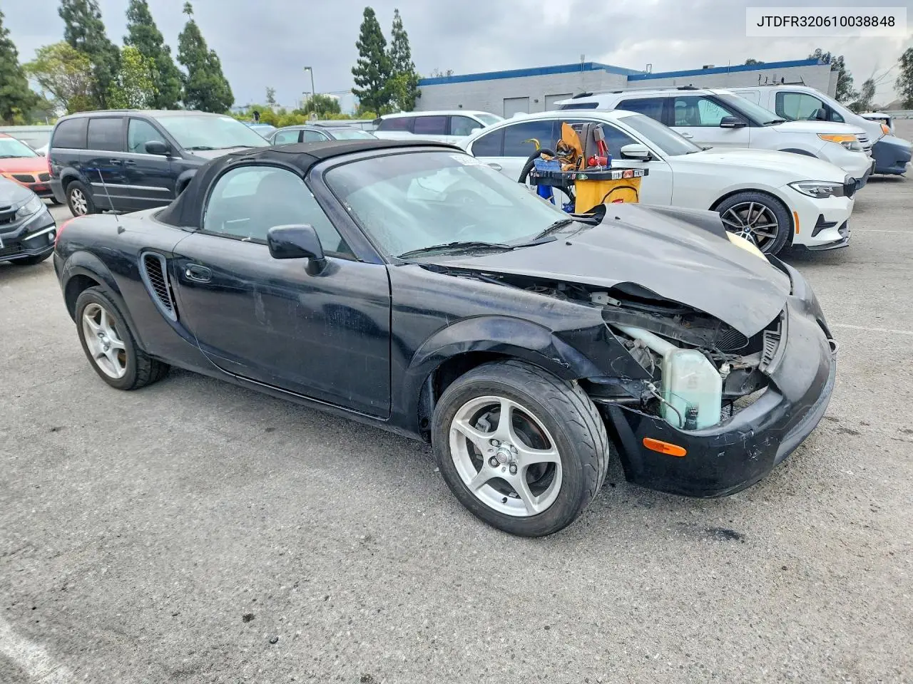 2001 Toyota Mr2 Spyder VIN: JTDFR320610038848 Lot: 58295576