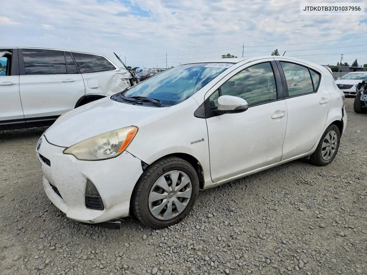2013 Toyota Prius C One VIN: JTDKDTB37D1037956 Lot: 61674626