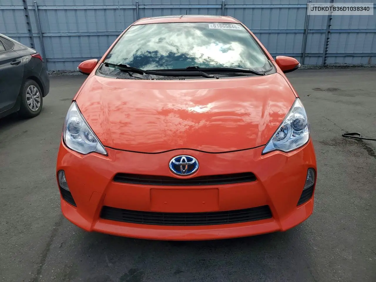 2013 Toyota Prius C Three VIN: JTDKDTB36D1038340 Lot: 61865846