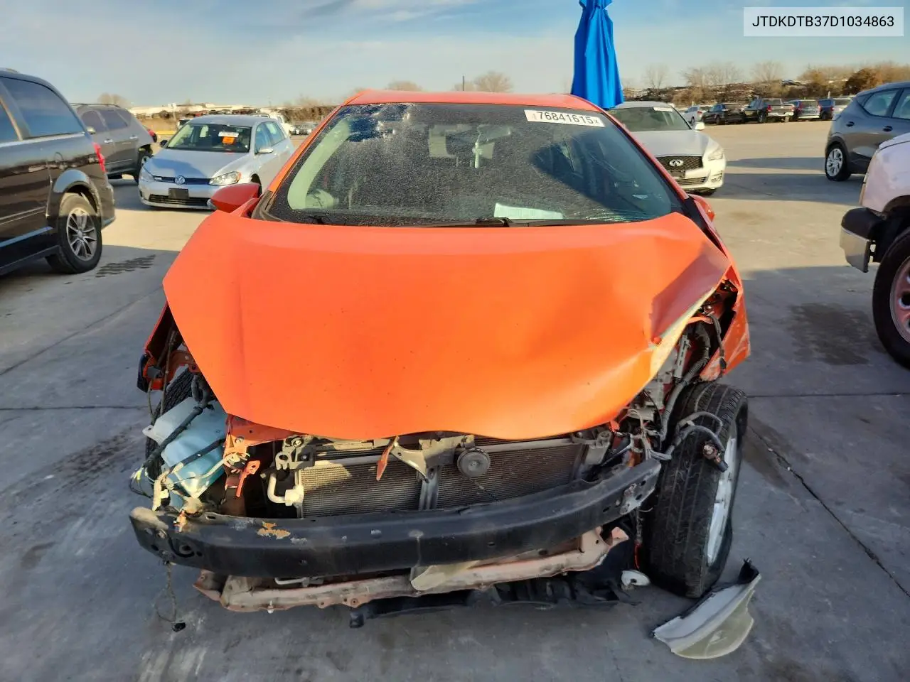 2013 Toyota Prius C VIN: JTDKDTB37D1034863 Lot: 76841615