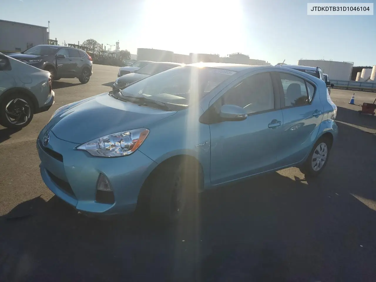 JTDKDTB31D1046104 2013 Toyota Prius
