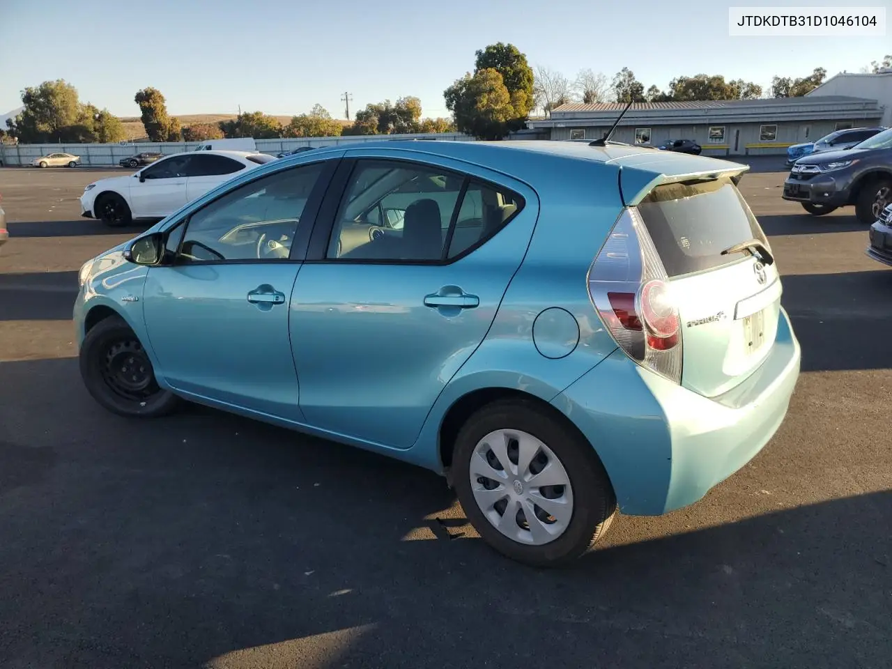 JTDKDTB31D1046104 2013 Toyota Prius
