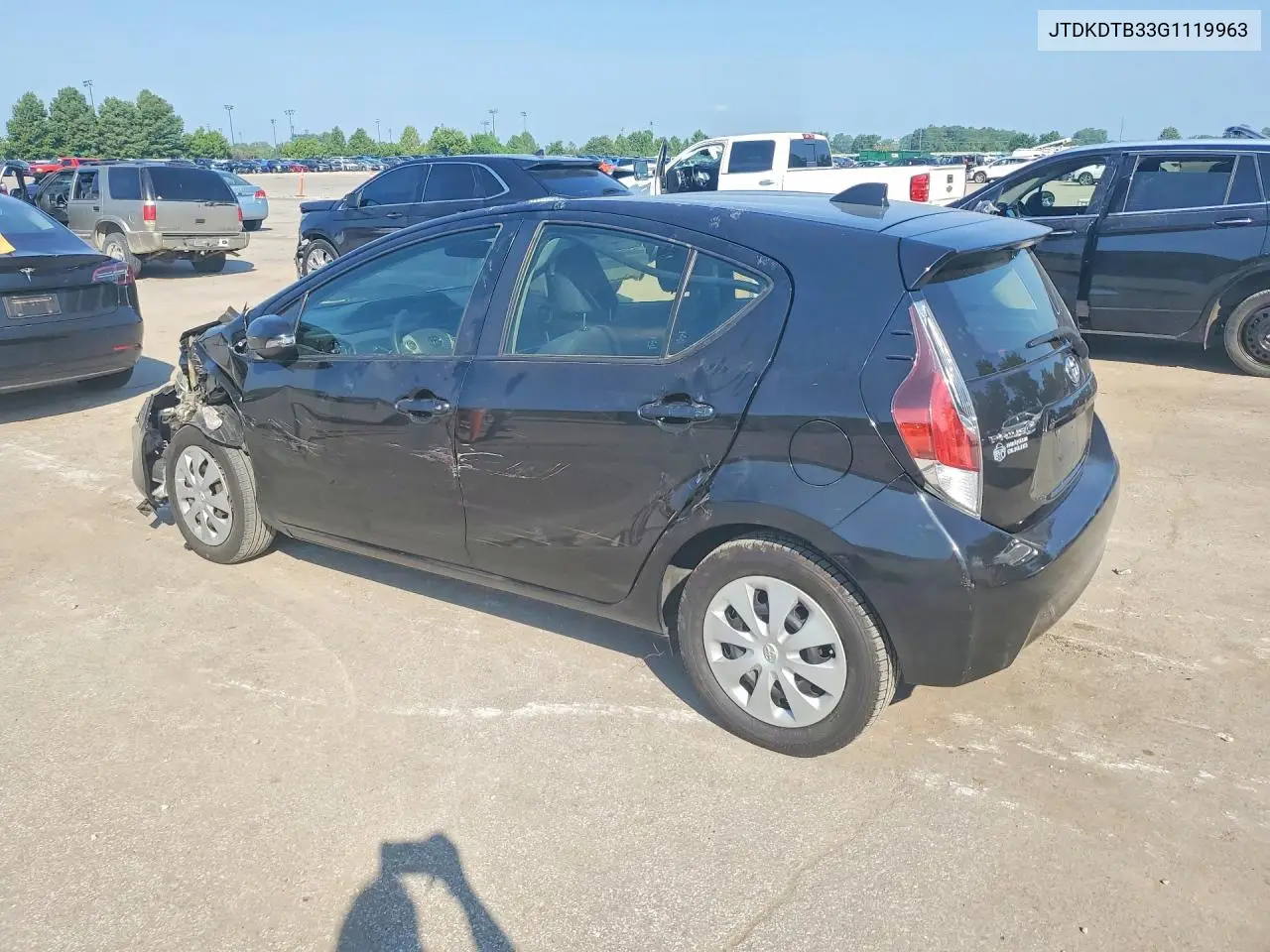 2016 Toyota Prius C Two VIN: JTDKDTB33G1119963 Lot: 62140116