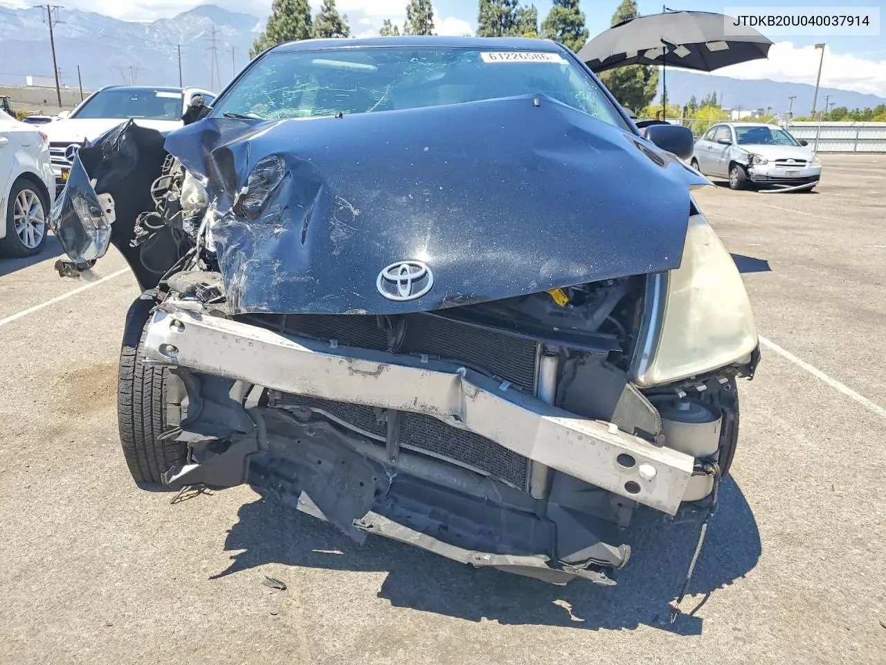 2004 Toyota Prius Base VIN: JTDKB20U040037914 Lot: 61226586