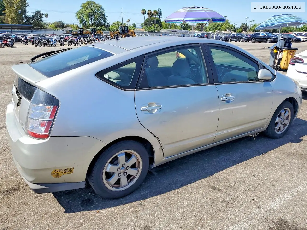 2004 Toyota Prius Base VIN: JTDKB20U040024032 Lot: 62097566